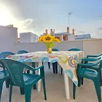 Dali Huelin Malaga Modern Beach Appartment