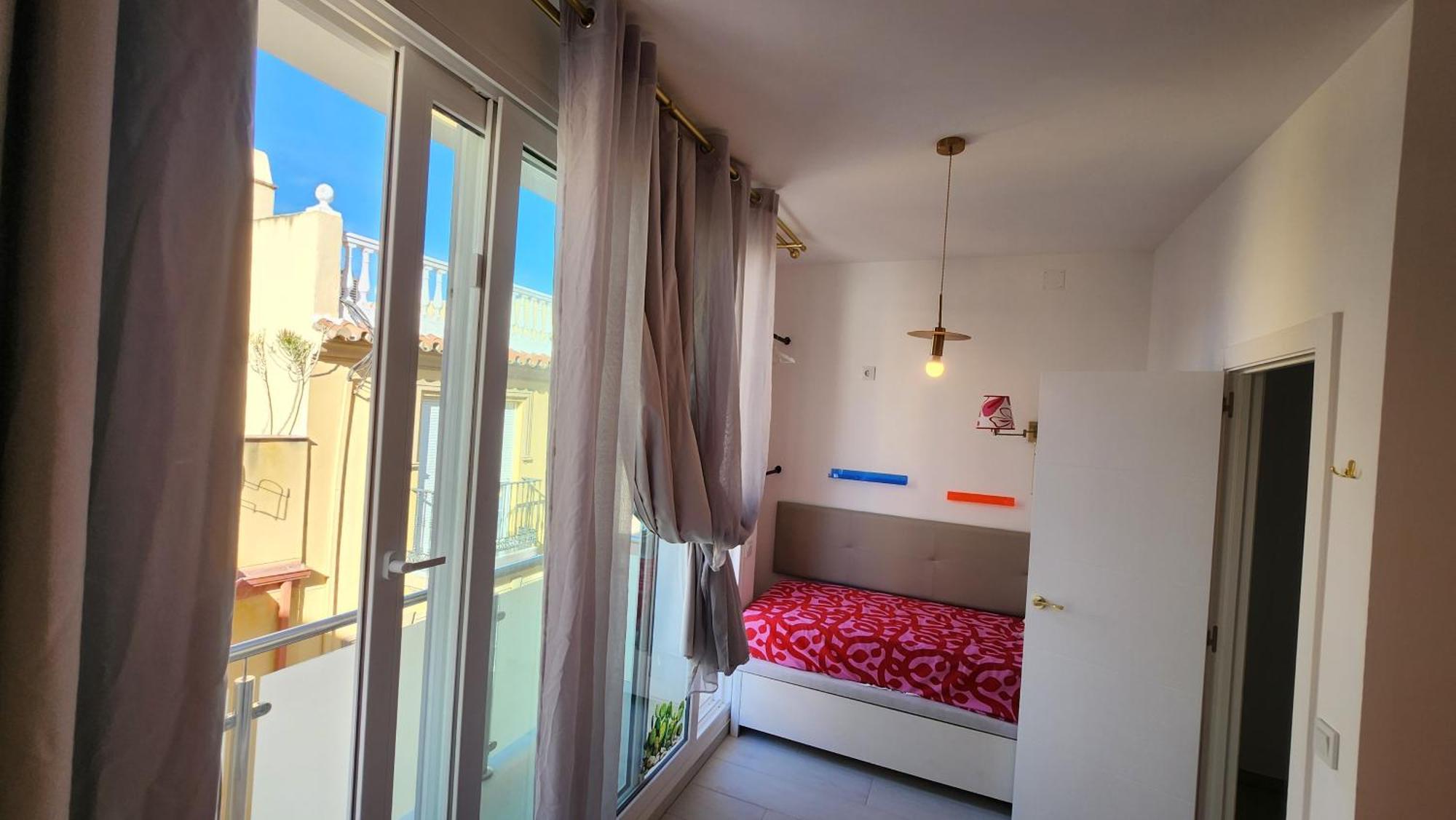 Dali Huelin Modern Apartament Malaga