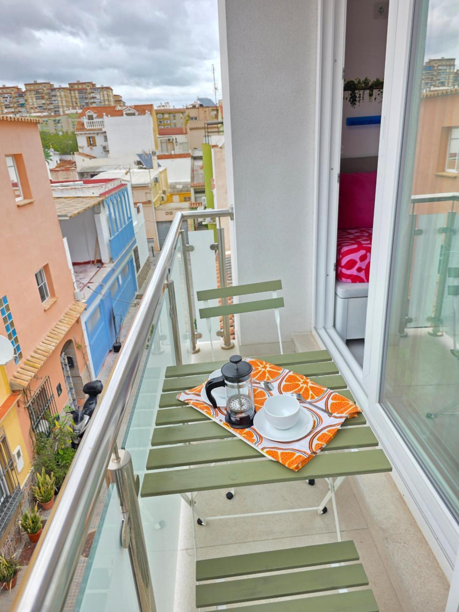 Dali Huelin Modern Apartament Malaga